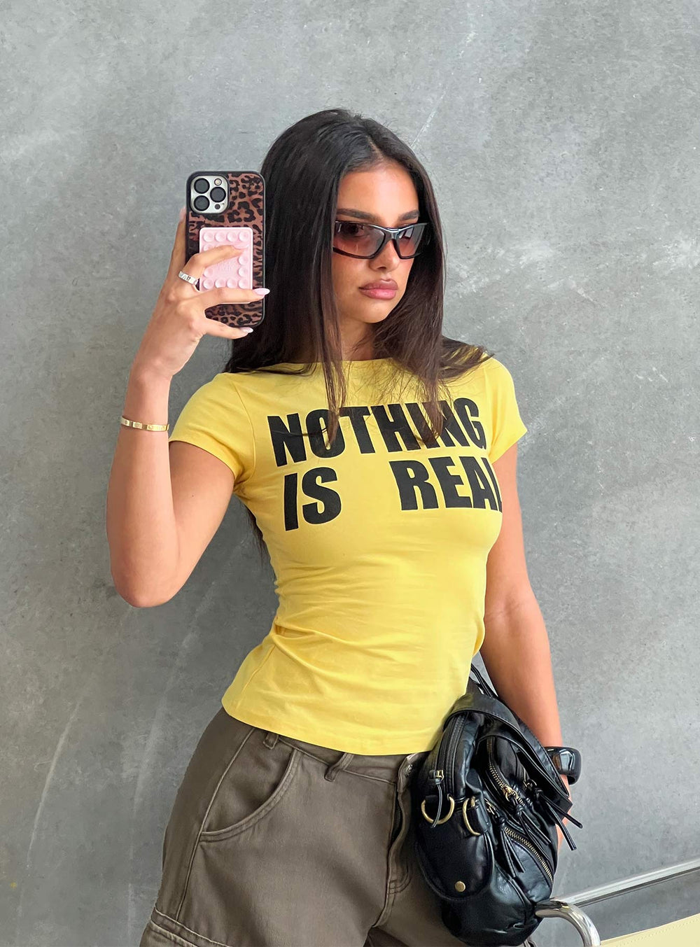 Nothing Is Real Graphic Top Yellow / Black