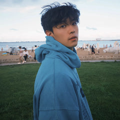 ERD's melancholic second-generation American niche leisure heavyweight wash destroys men's couples' early autumn hooded sweatshirts